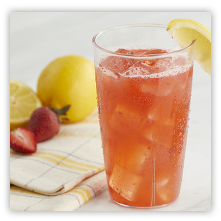 Ice tea with lemon wedge